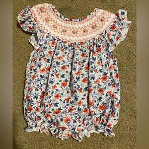 Busy bees baby girl bubble